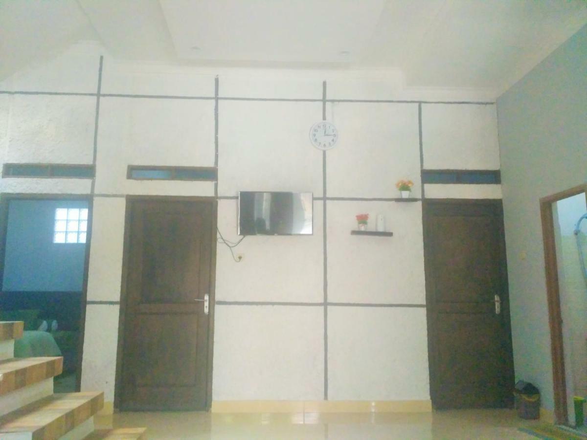 Homestay Bumi Asri III Cikutra Bandung Dış mekan fotoğraf