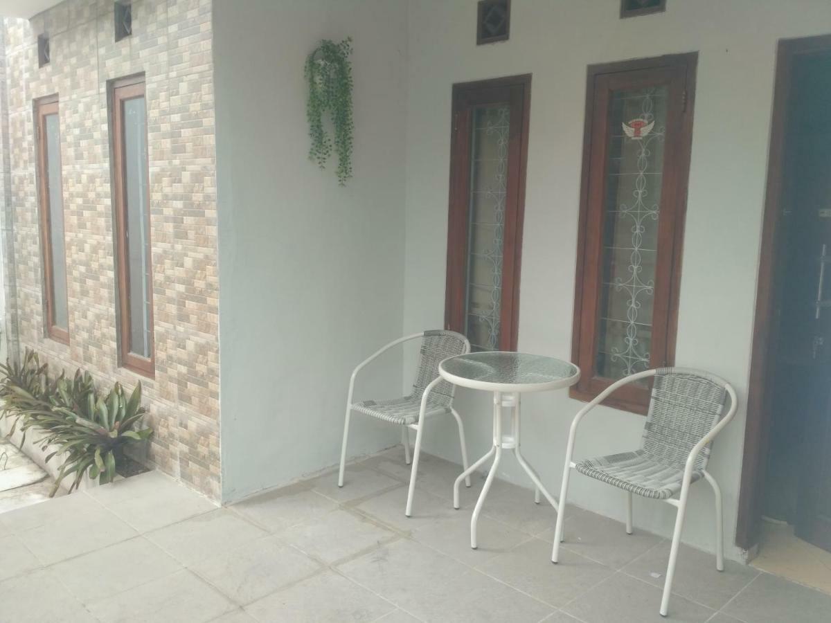 Homestay Bumi Asri III Cikutra Bandung Dış mekan fotoğraf